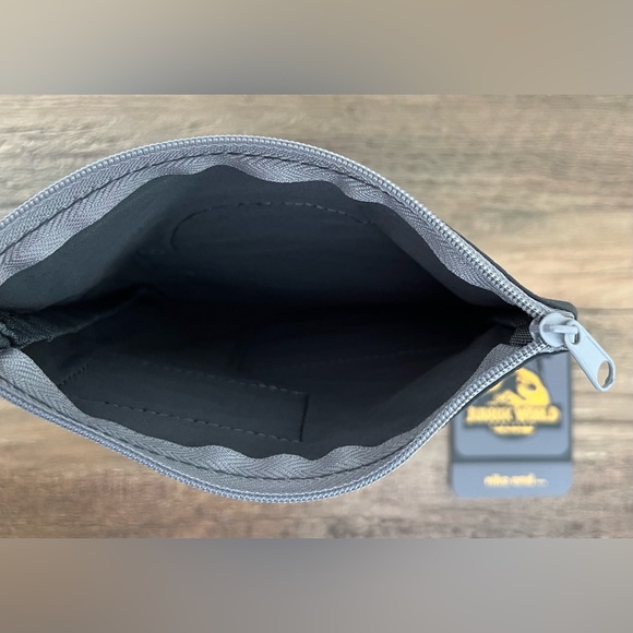 Universal Studios Japan Jurassic World Dominion Souvenir mixed lot - Picture 4 of 14